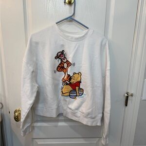 Winnie the Pooh & Tigger Disney Parks RARE Embroidered Crewneck Sweatshirt